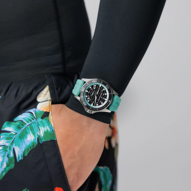 KHAKI NAVY SCUBA 40 MM H82415331 SPECIAL EDITION 2026