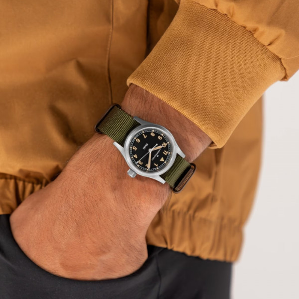 Hamilton Khaki Field 33mm