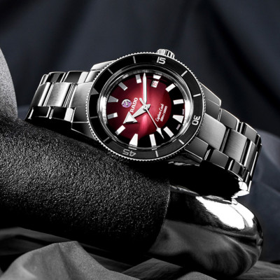 RADO CAPTAIN COOK AUTO